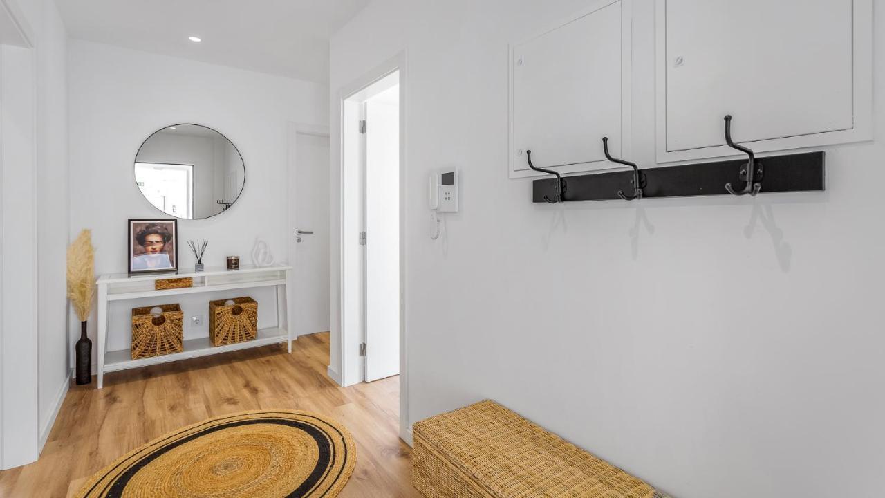 Dream Apartment W/Pool & Balcony By Lovelystay Albufeira Bagian luar foto