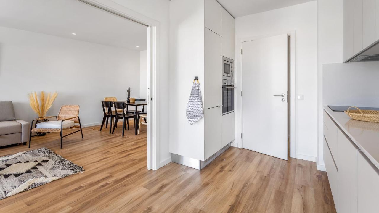 Dream Apartment W/Pool & Balcony By Lovelystay Albufeira Bagian luar foto
